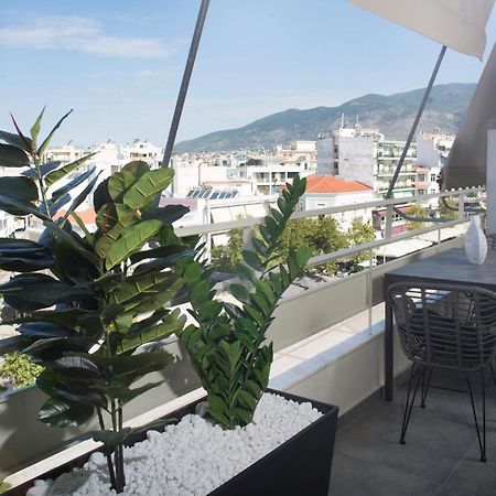 Urban Chic Luxury At The City Center Kalamata Exteriér fotografie