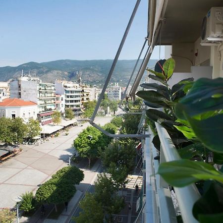 Urban Chic Luxury At The City Center Kalamata Exteriér fotografie